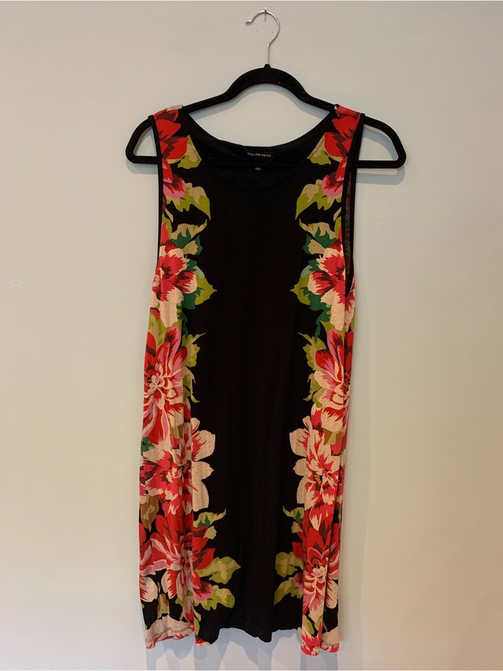 cha cha vente Black Sleeveless Dress with Red & Pink Floral Panels